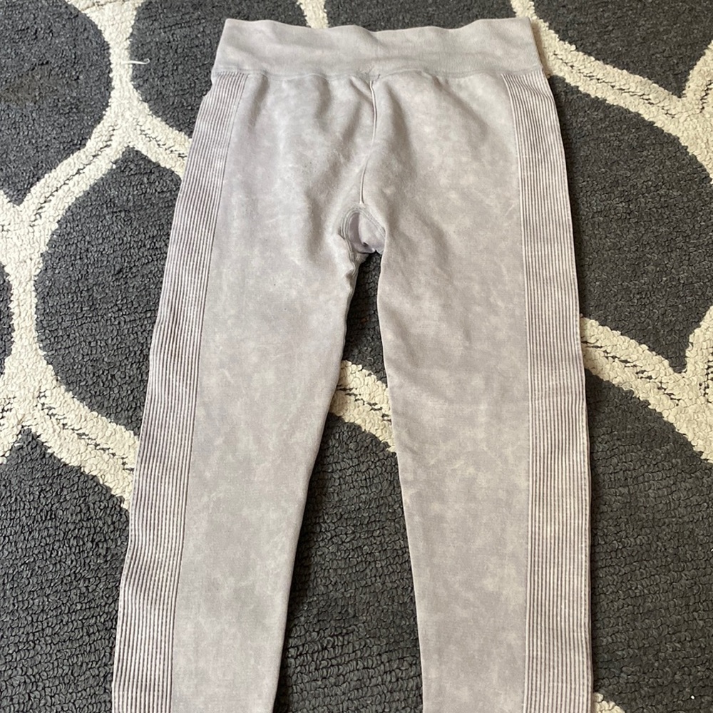 Aeropostal leggings size L